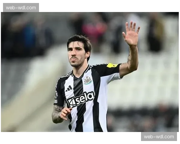 纽卡斯尔联1-2负于桑德兰，泰恩-威尔德比客场失利